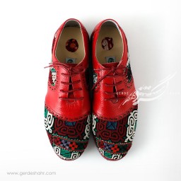 کفش دست دوز قرمز سوزندوزی ترکمن سایز 40 چاوان گنجه رخت
